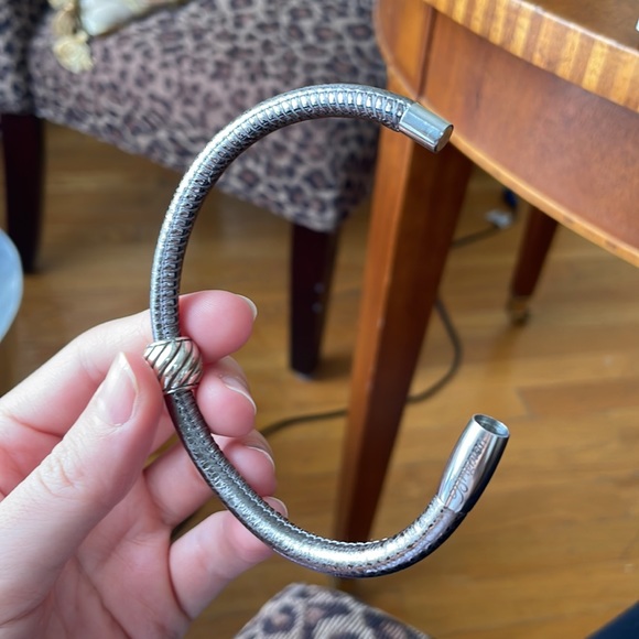 Brighton magnetic closure bracelet - Picture 3 of 7